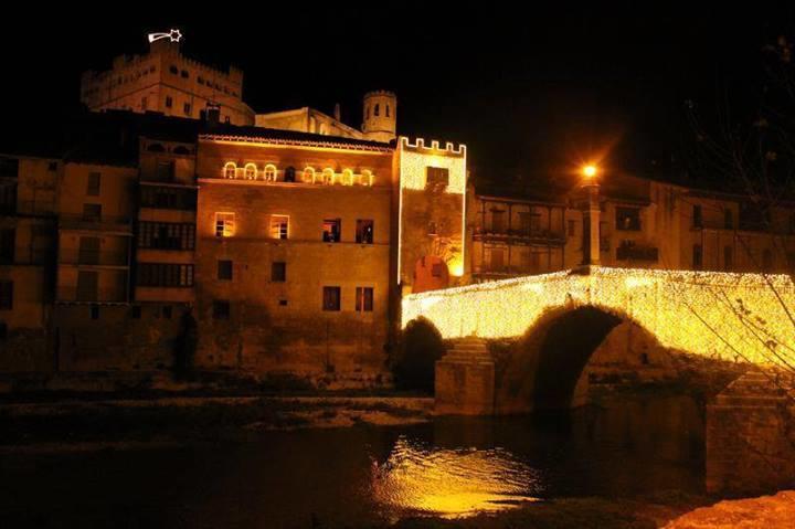 Apartamentos Casa Ferrás Valderrobres Esterno foto